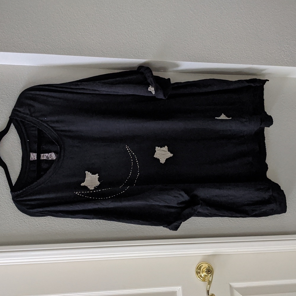 Magnolia pearl- moon and stars Francis shirt